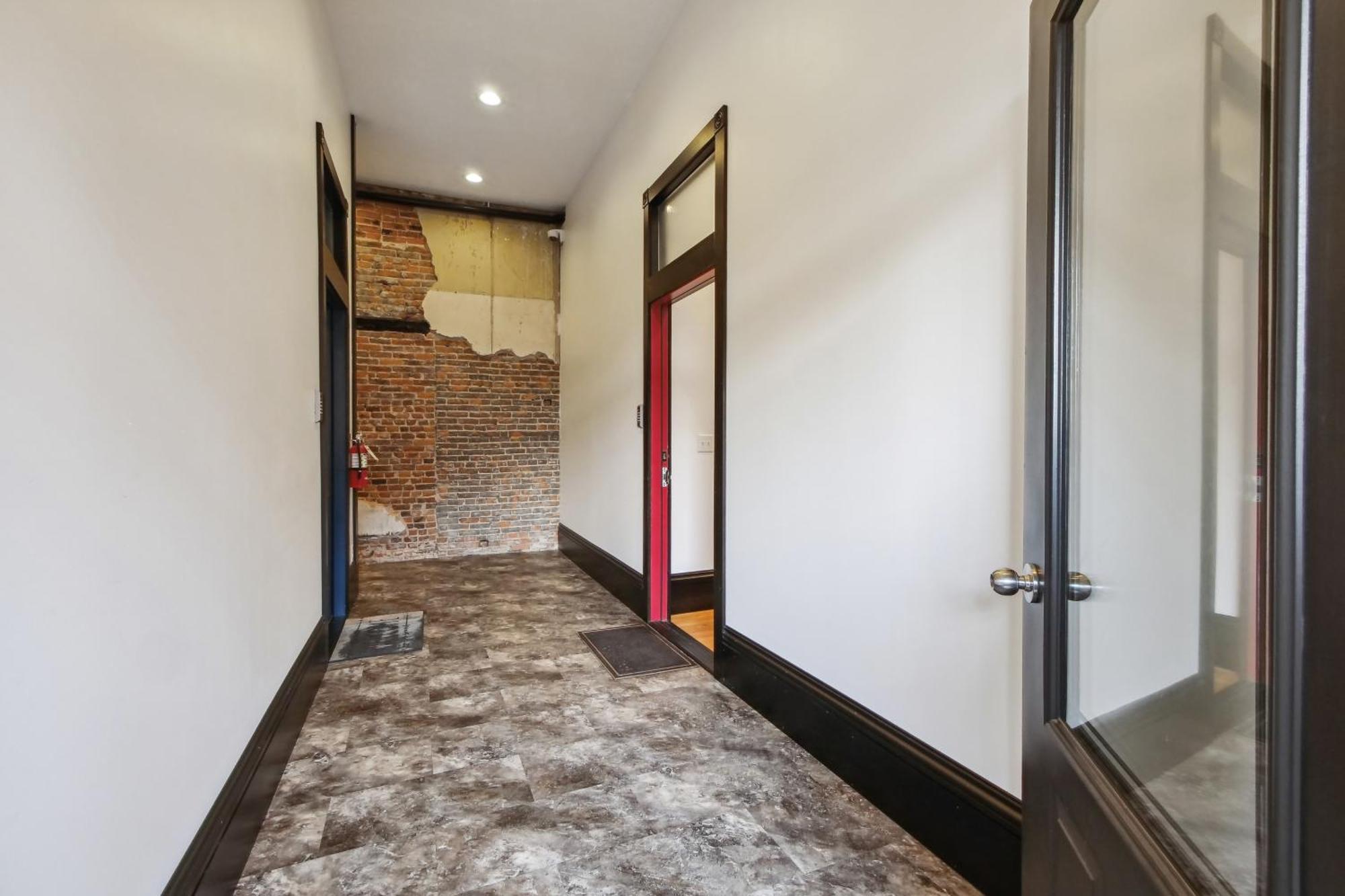 Sleek Millersburg Apartment In Downtown! Zewnętrze zdjęcie